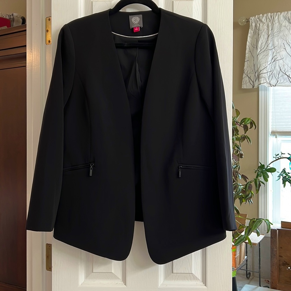 Vince Camuto collarless blazer size 14